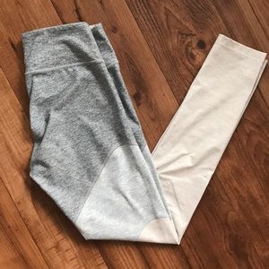 Outdoor voices leggings size small
